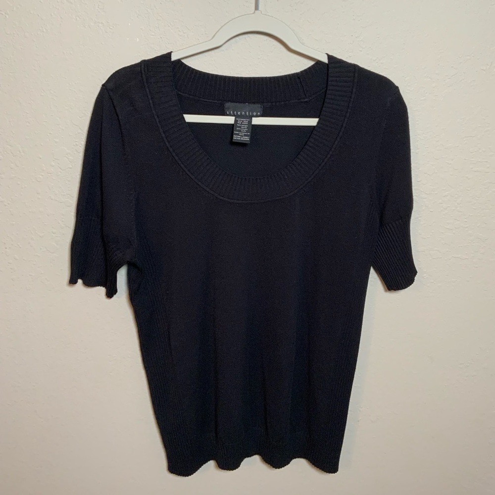 Black pullover sweater/by Attention/size XL
